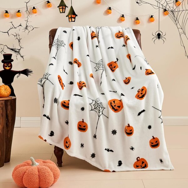 Pehmeä, kodikas Halloween-peitto, pelottava kurpitsalepakkohämähäkinverkkotulostus, valkoinen peitto sohvasänkyyn kodinsisustuslahjat 50"x60"