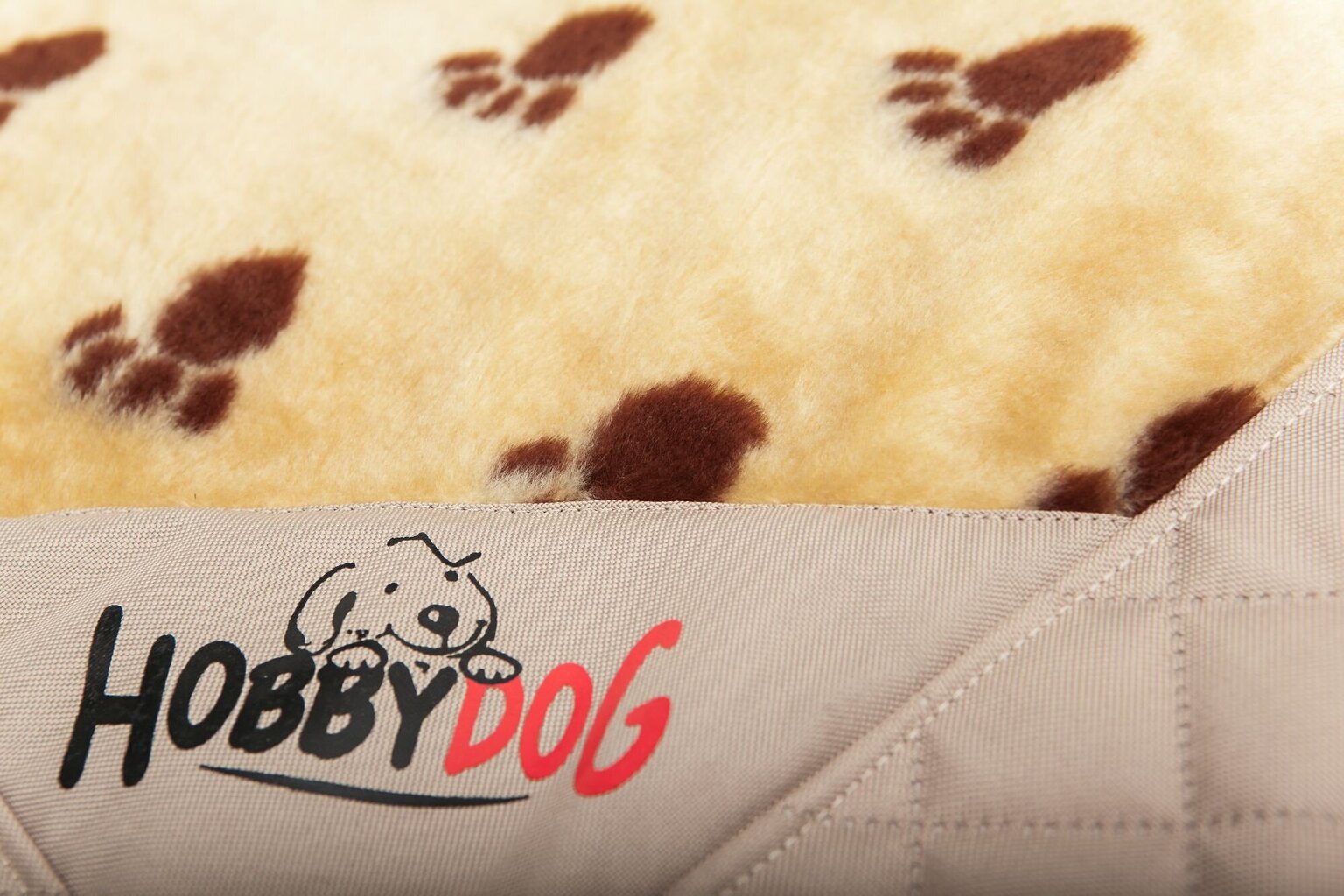 Hobbydog-matto Exclusive, L, beige, 90x70 cm hinta ja tiedot | Pedit ja pesät | hobbyhall.fi