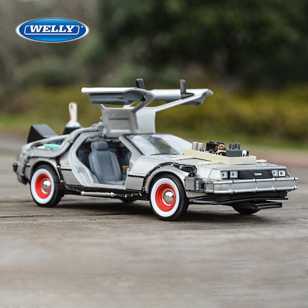 1:24 Diecast Alloy Model Car DMC-12 delorean takaisin tulevaisuuteen Time Machinen metallileluauto lapsille lelulahjakokoelma