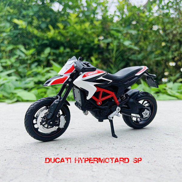 1:18 Ducati Monster 696 moottoripyörä malli lelu simulointi metalliseos veturi koriste kokoelma lahja malli auto