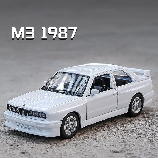 1:36 Quattro 1980 911 Turbo M3 metalliseoksesta leluauton painevalut Super Sport Vehicles -malli lasten syntymäpäivälahjoihin