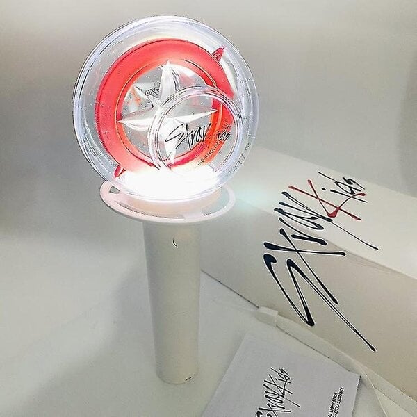 2023 Fashion Kpop Stray Kids Lightstick -tukikonsertti käsilamppu hehkuva valotikku juhlat salamalampputarvikkeet lelutytöille lahja