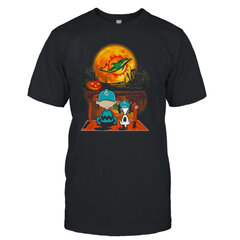 Snoopy And Charlie Brown Miami Dolphins Sitting Under Moon Halloween 2023 T-shirt hinta ja tiedot | Miesten T-paidat | hobbyhall.fi