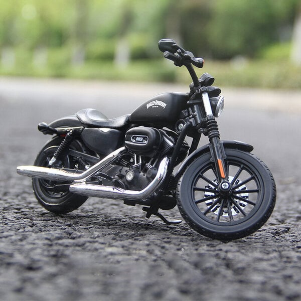 Maisto 1:12 Harley Davidson 2014 SPORTSTER IRON 883 Moottoripyörä malli Lelu Vehicle Collection Shork-Absorber Off Road Lelut Auto