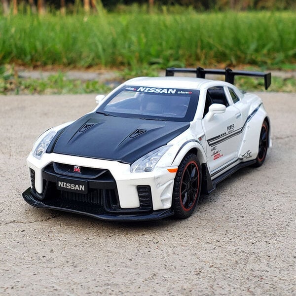 1:32 Nissan Skyline Ares GTR R34 R35 Diecasts & ajoneuvot Metalliauto Korkea Kokoelma