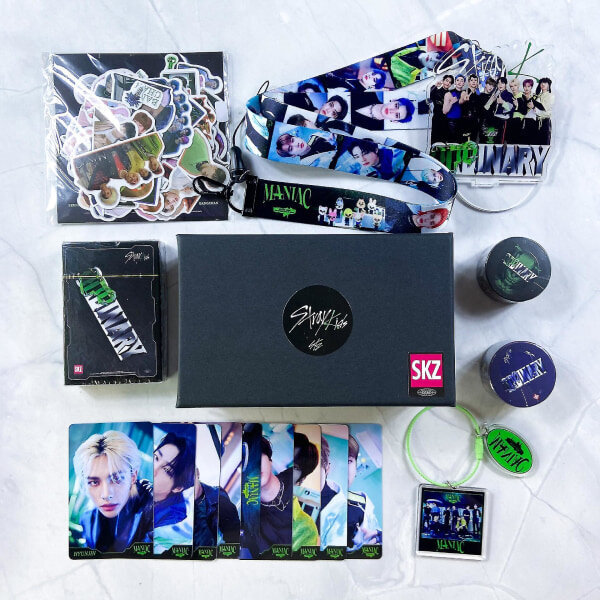 Stray Kids Uusi albumi Maxident Present Box Set Kpop Merchandise Photocards Lanyard Nyckelring Esittäjä till Skz Fans C hinta ja tiedot | Lahjapaketointi | hobbyhall.fi