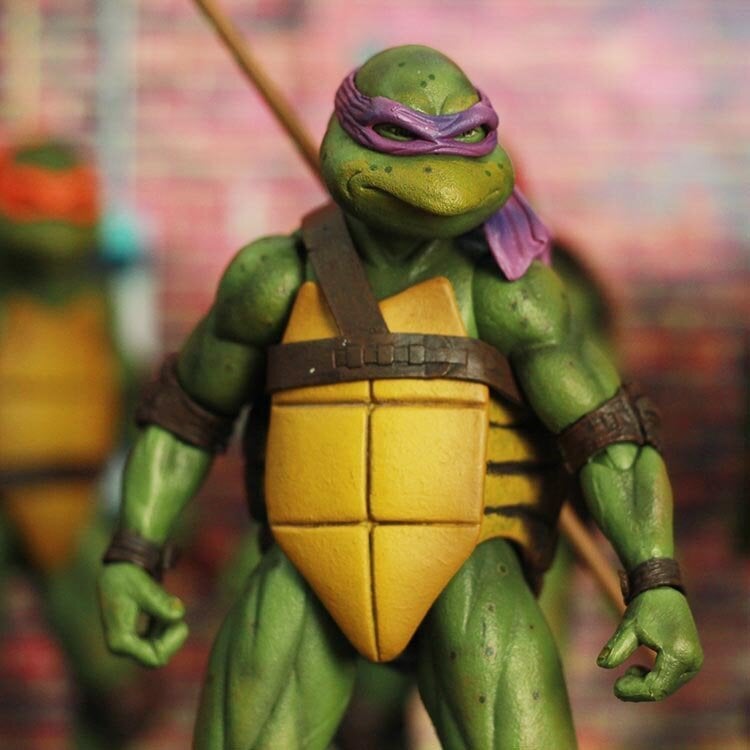 NECA Teenage Mutant Ninja Turtles 1990 Movie Edition TMNT Limited Edition 7 tuuman siirrettävä nukke käsinukke malli koristeena sininen hinta ja tiedot | Lautapelit ja älypelit | hobbyhall.fi