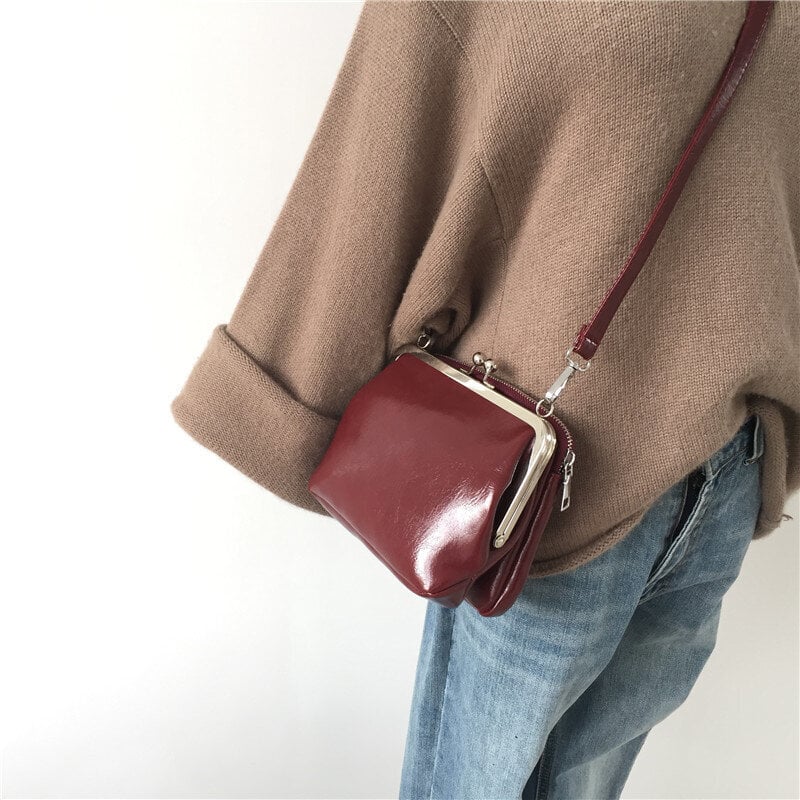 Käsilaukut Vintage Naisten Olka Crossbody Messenger Laukku PU Nahka Muoti Double Kiss Lock Shell Laukut Laukku Naisten Käsilaukut hinta ja tiedot | Naisten käsilaukut | hobbyhall.fi