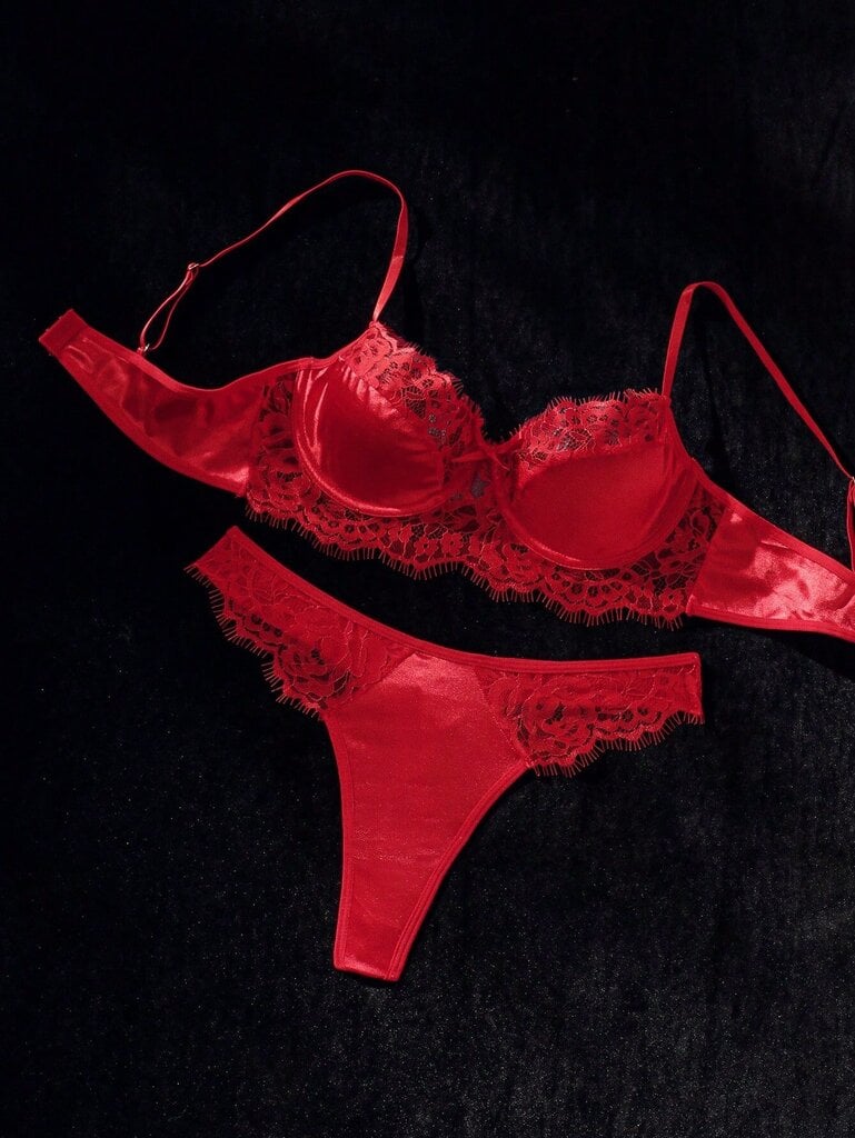 Contrast Lace Underwire Alusvaatteet Set·Red·S hinta ja tiedot | Naisten alushousut | hobbyhall.fi