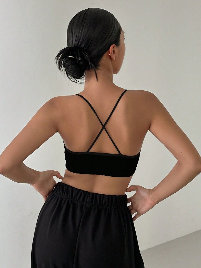 DAZY Solid Criss Cross Selkänojaton Bralette·Musta·yksi koko hinta ja tiedot | Rintaliivit | hobbyhall.fi