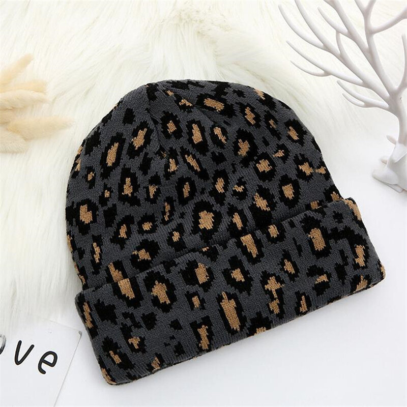 (One Size-Grey)Muoti Bonnet Winter Leopard Print Neulotut hatut naisille Hatut Miesten Pipo Chapeau Casquette Femme Cap Bonnet pipot Hip Hop Caps hinta ja tiedot | Naisten päähineet | hobbyhall.fi