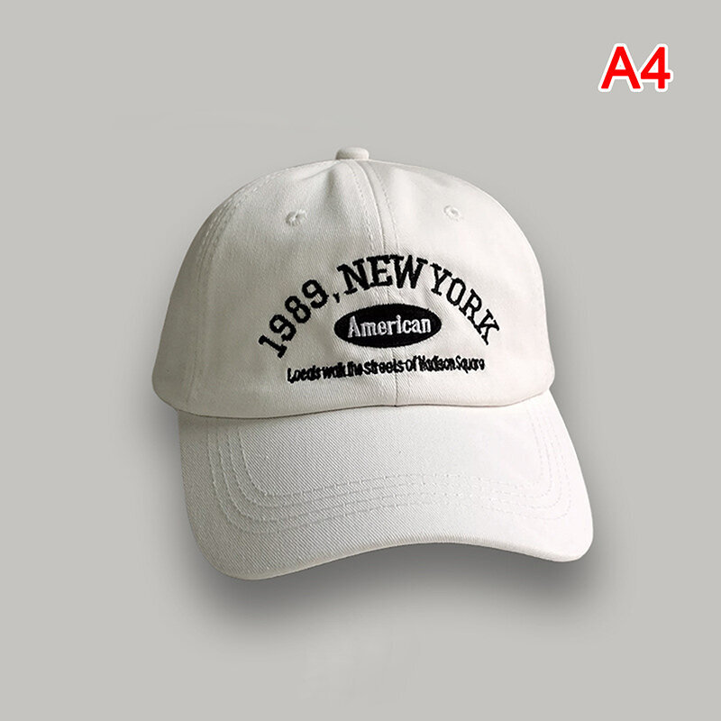 (-A4)1989 American Retro miesten ja naisten baseball-lippikset Street kirjaimilla brodeerattu Retro litteä lippalakki Yksivärinen mustavalkoinen hip hop lippis hinta ja tiedot | Naisten päähineet | hobbyhall.fi