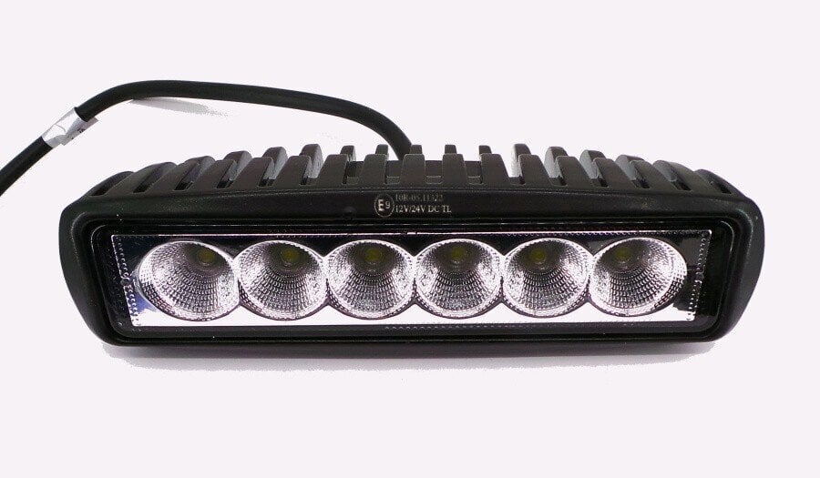 Loistelamppu cree LED IP67 1800lm 12-24V - 1 kpl. hinta ja tiedot | Lisätarvikkeet autoiluun | hobbyhall.fi