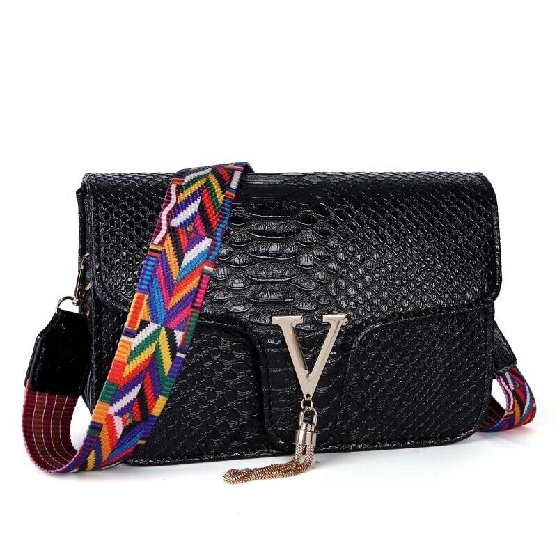 blackMax pituus<30cm- Ketju Pienet Crossbody Laukut naisille 2024 Nahkainen Olkalaukku Naisten Muotitrendi Uusi Design Käsilaukut hinta ja tiedot | Tietokonelaukut | hobbyhall.fi