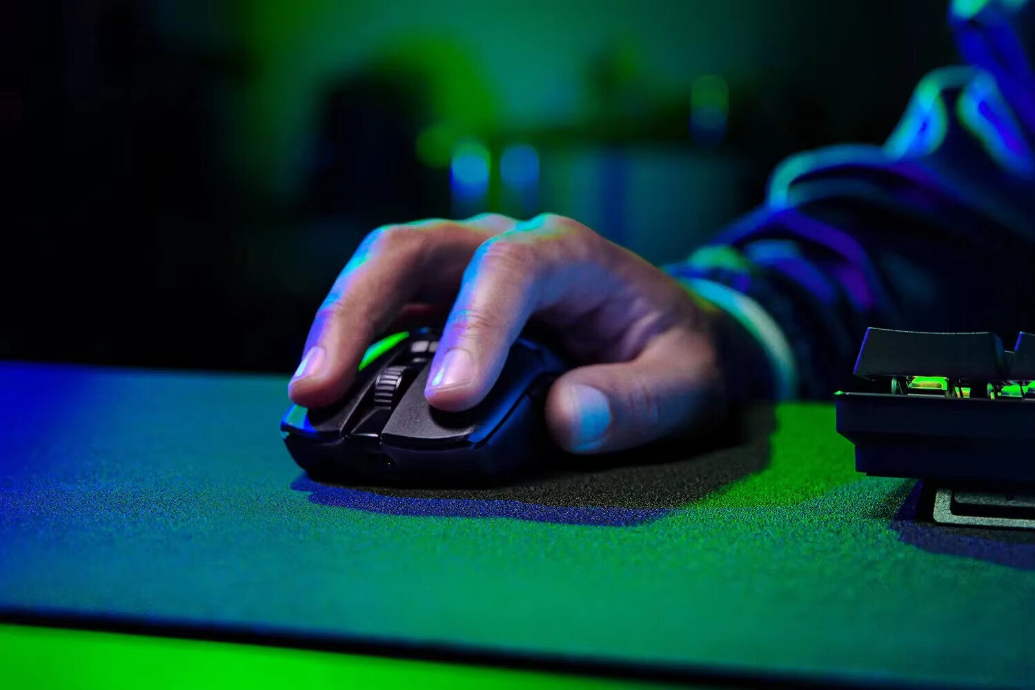 Razer Viper V2 Pro Langaton pelaajahiiri -Erittäin kevyt, 30K optinen anturi Optinen hiiri Switches Langaton Esports Hiiri hinta ja tiedot | Hiiret | hobbyhall.fi