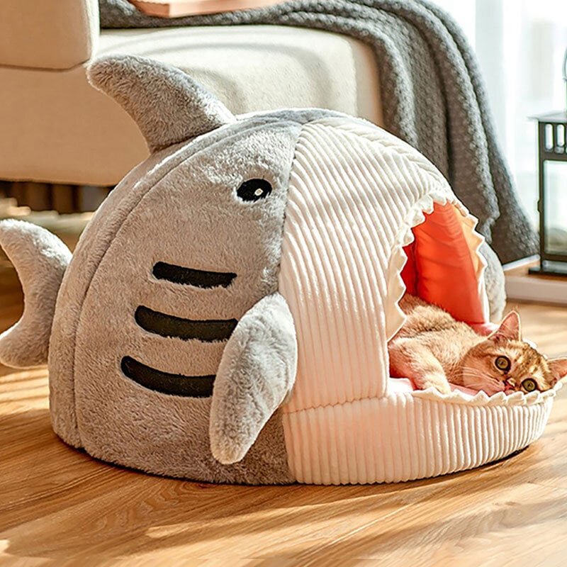 Sarjakuva Shark Lämpimät Kissan Sängyt Lemmikkiluola Kitten Kori Tyyny Kissa Tyyny Teltta Pentu Luola Lemmikkitarvikkeita S (38x35x32cm) Harmaa hinta ja tiedot | Sängyt | hobbyhall.fi