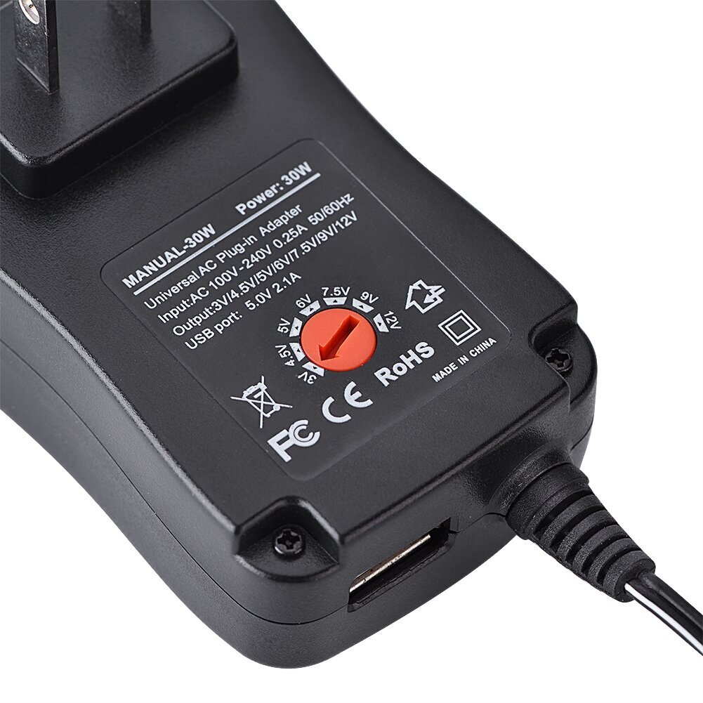 Universaali AC/DC virtalähde 5V 2.1A USB-portti 6 kärkeä 30W 3V/4.5V/5V/6V/7.5V/9V/12V US hinta ja tiedot | Kannettavien tietokoneiden lisätarvikkeet | hobbyhall.fi