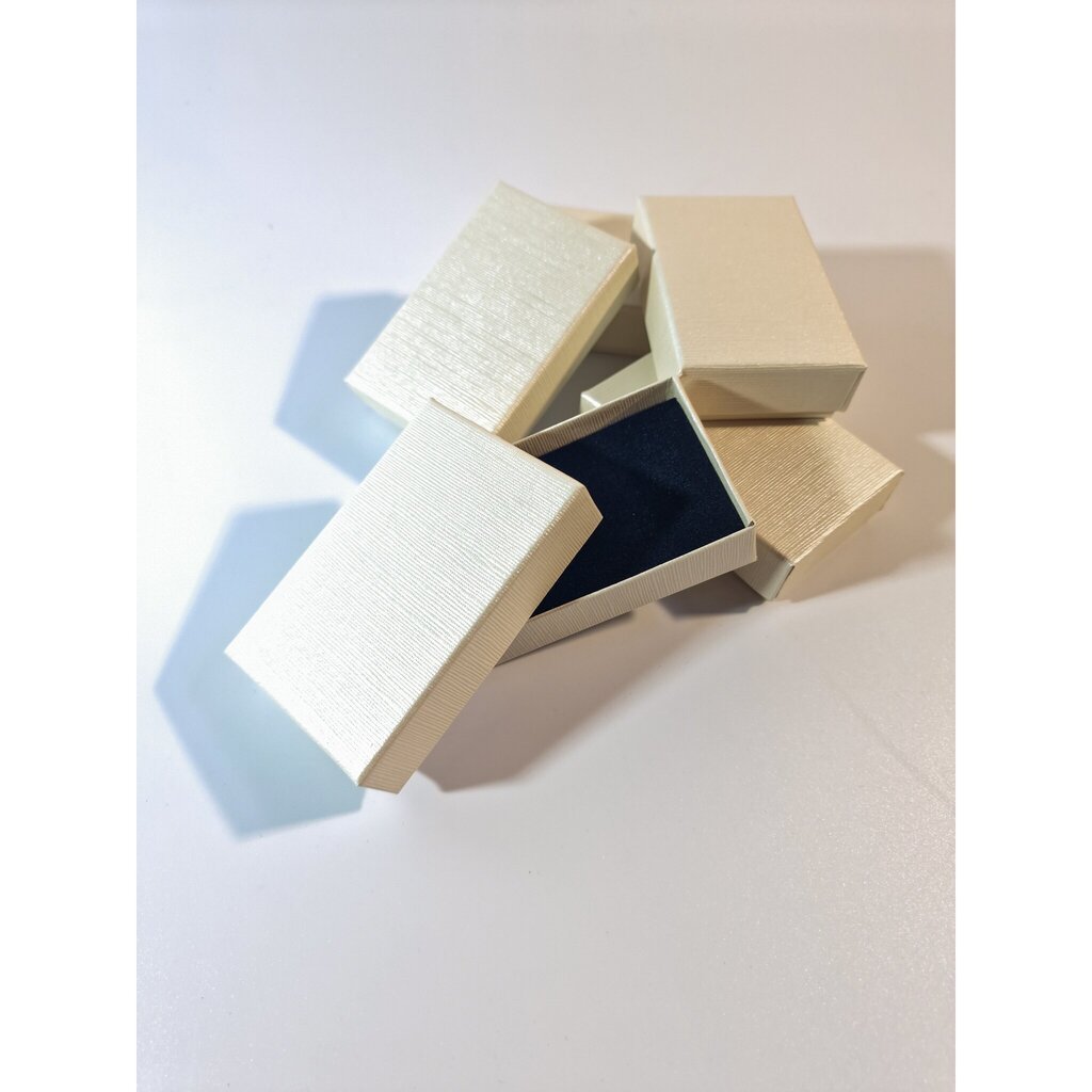 Lahjarasiat 5 x 8 cm - paperi, norsunluun värinen, 24 kpl/laatikko hinta ja tiedot | Lahjapaketointi | hobbyhall.fi