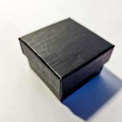 Lahjarasia 9 x 9 x 3 cm (k) - paperia, värillinen. 12 kpl pakkauksessa hinta ja tiedot | Lahjapaketointi | hobbyhall.fi