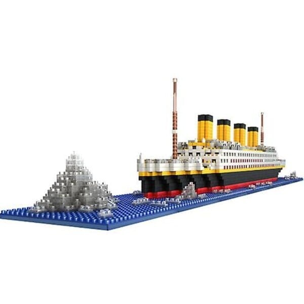 1860 kpl Titanicin muotoisia mallirakennuspalikoita Mallinrakennussarja hinta ja tiedot | Koottavat pienoismallit | hobbyhall.fi