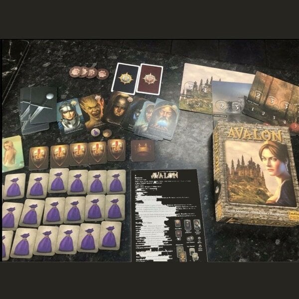 setti The Resistance Avalon Card Game Indie Board, 20*15*4.8cm, Card Social Deduction Party Strategia Korttipeli Lautapeli hinta ja tiedot | Lautapelit ja älypelit | hobbyhall.fi