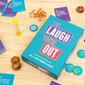 The If You Laugh You're Out -peli – virallinen perhepeli hinta ja tiedot | Lautapelit ja älypelit | hobbyhall.fi