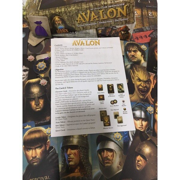 Resistance: Avalon Card Game Mystery Board Game Ages 13+ hinta ja tiedot | Lautapelit ja älypelit | hobbyhall.fi