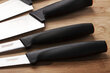 Fiskars Koivuinen veitsitukki viidellä veitsellä Fiskars Functional Form, musta hinta ja tiedot | Veitset ja tarvikkeet | hobbyhall.fi