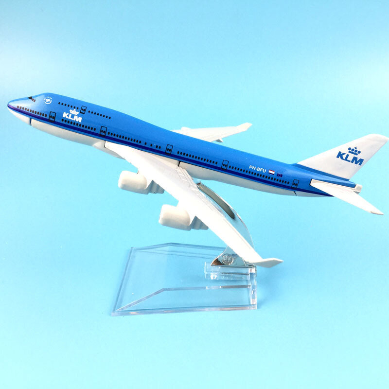 JASON TUTU Alkuperäinen malli a380 airbus Boeing 747 lentokonemalli lentokone Diecast Model Metal 1:400 lentokonelelu Lahjakokoelma hinta ja tiedot | Pienoismallit | hobbyhall.fi