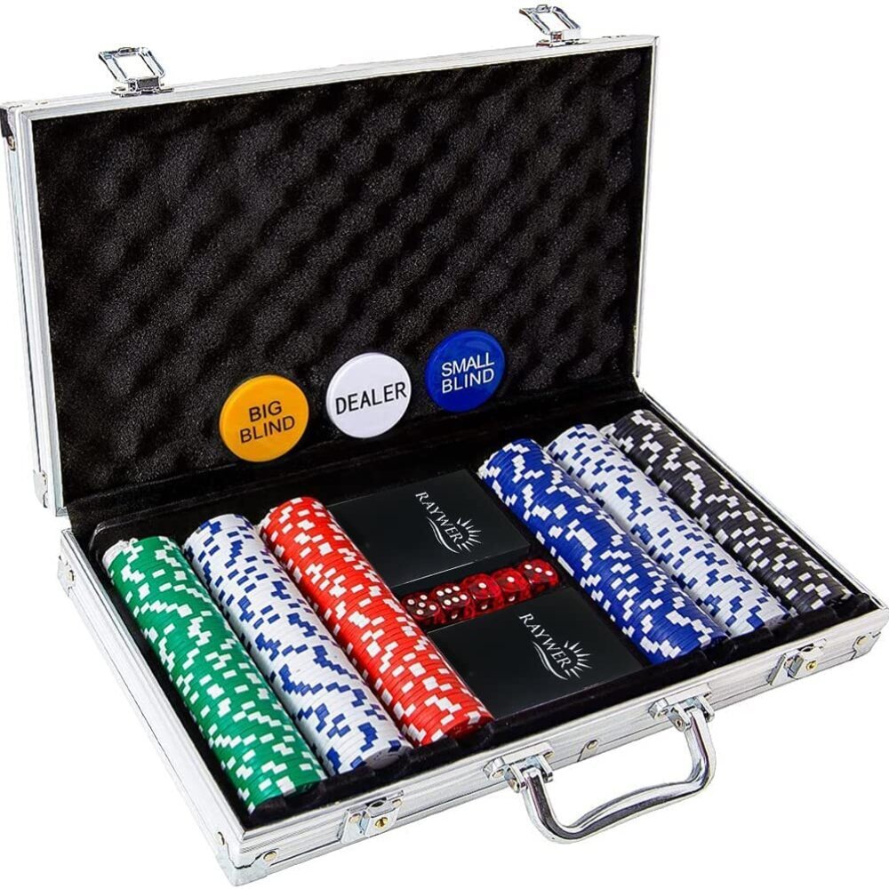 Pokerisarja 300 pelimerkkiä + kotelo Pokerikortit Texasissa hinta ja tiedot | Korttipelit, pokeri | hobbyhall.fi