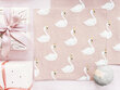 Paperiset lautasliinat Lovely Swan, kermanvärinen, 33x33 cm, 1 laatikko/12 kpl (1 kpl/20 kpl) hinta ja tiedot | Tarjoiluastiat ja aterimet juhliin | hobbyhall.fi