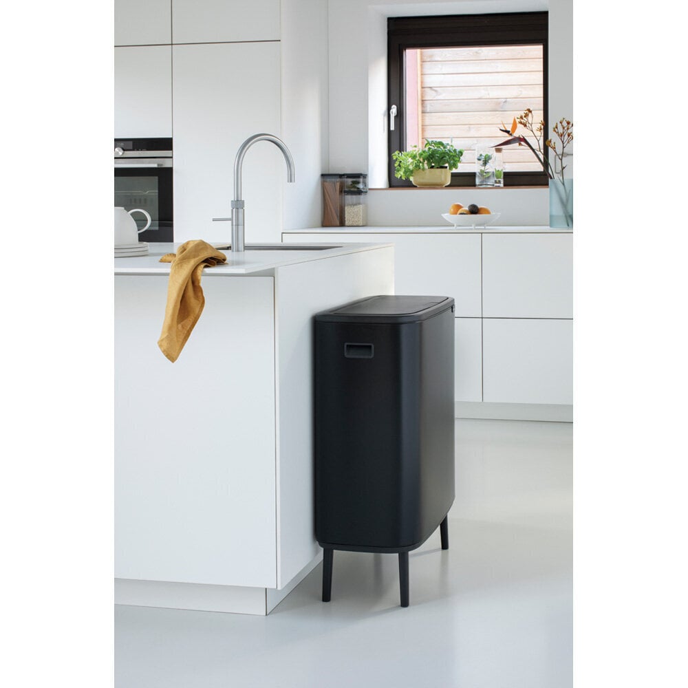 Brabantia Bo Touch Hi 60L Roska-astia, musta hinta ja tiedot | Roska-astiat | hobbyhall.fi