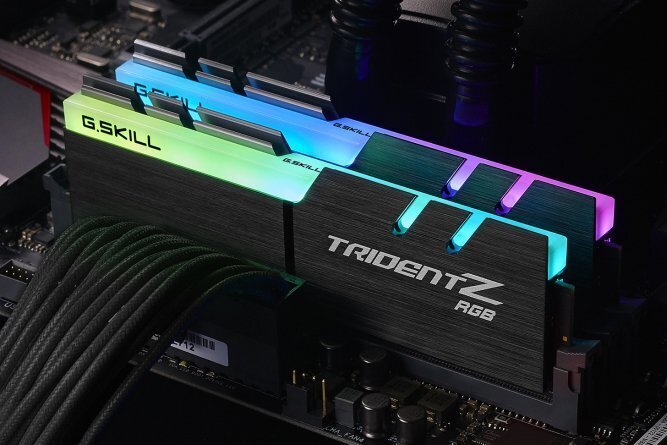 G.Skill Trident Z RGB DDR4, 2x8GB, 3200MHz, CL16 (F4-3200C16D-16GTZR) hinta ja tiedot | Muisti (RAM) | hobbyhall.fi