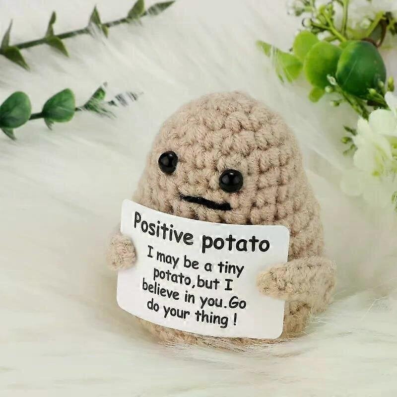 Uusi Positive Energy Potato Hug Pocket Mini Käsintehty Pehmovillaneulenukke Auton Kanssa hinta ja tiedot | Pehmolelut | hobbyhall.fi