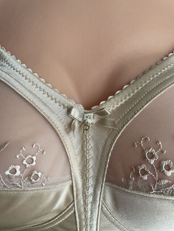 Bra Patricia Boutique 2217 70D Alusvaatteet Anna beez hinta ja tiedot | Rintaliivit | hobbyhall.fi