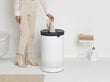 Brabantia Pyykkikori 60L, harmaa muovinen kansi, White hinta ja tiedot | Kylpyhuoneen sisustus | hobbyhall.fi