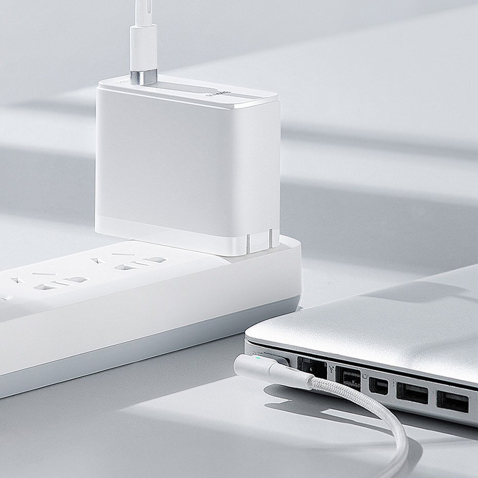 Sinkkimagneettinen pohjakaapeli, USB-C, 60W, 2m, kulma (valkoinen) hinta ja tiedot | Puhelinkaapelit | hobbyhall.fi