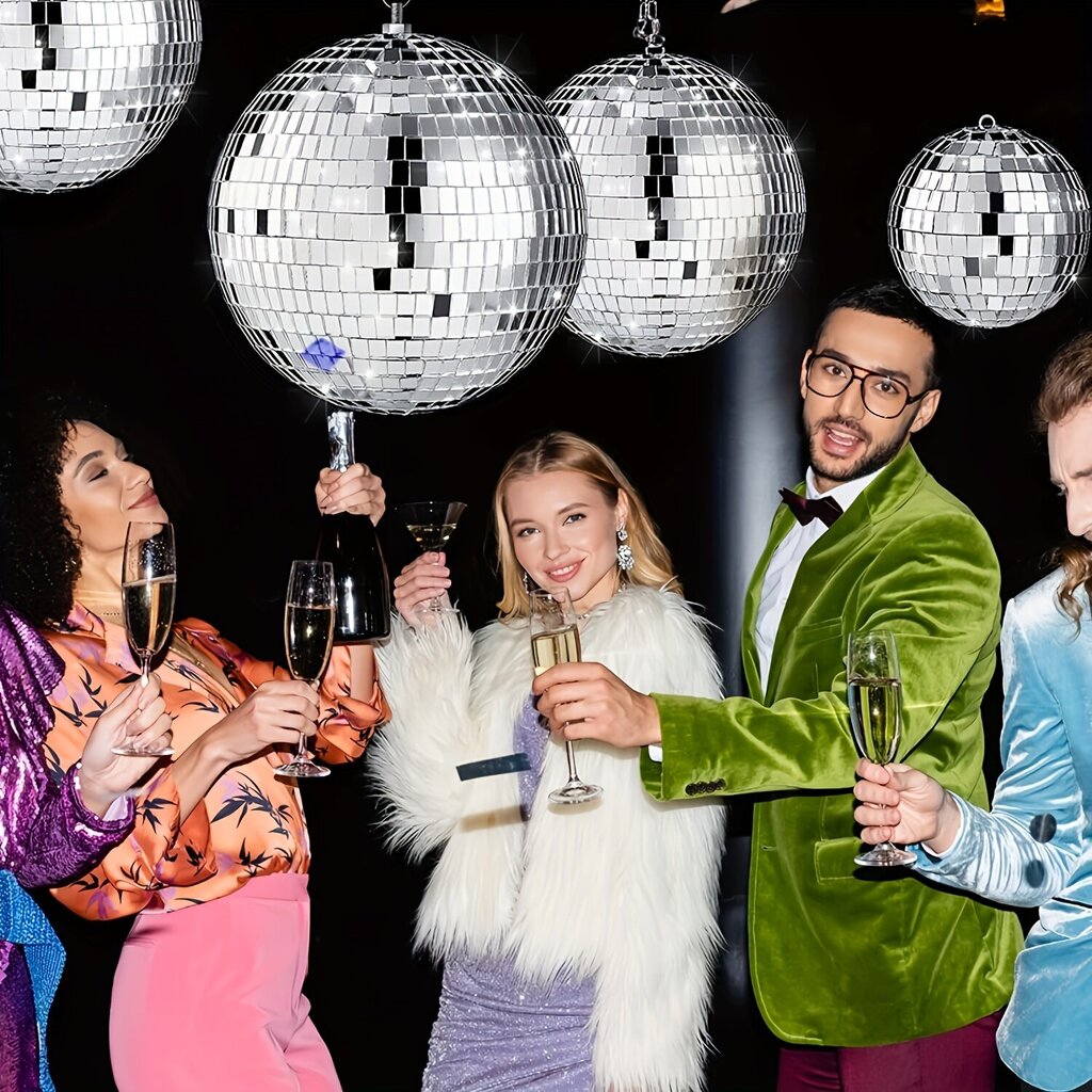 Glam Tyyli Disco Peilipallot, 4 Kpl, Hopea Juhlakoriste hinta ja tiedot | Joulukoristeet | hobbyhall.fi