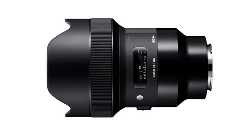 Sigma 135 mm F1.8 DG HSM Sony E-kiinnitys [ART] hinta ja tiedot | Objektiivit | hobbyhall.fi