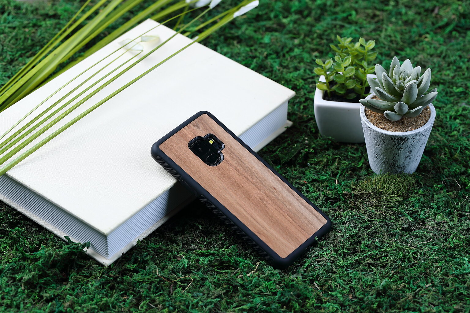 Man & Wood suojakuori Samsung Galaxy S9:lle, Cappuccino, musta hinta ja tiedot | Puhelimen kuoret ja kotelot | hobbyhall.fi