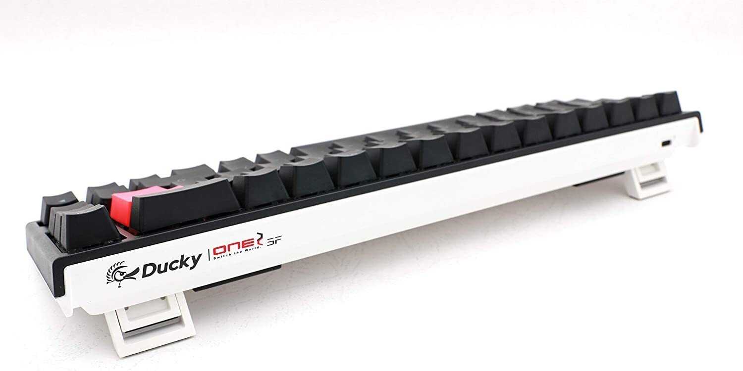 Ducky ONE 2 SF RGB US Speed-Silver Switch hinta ja tiedot | Näppäimistöt | hobbyhall.fi