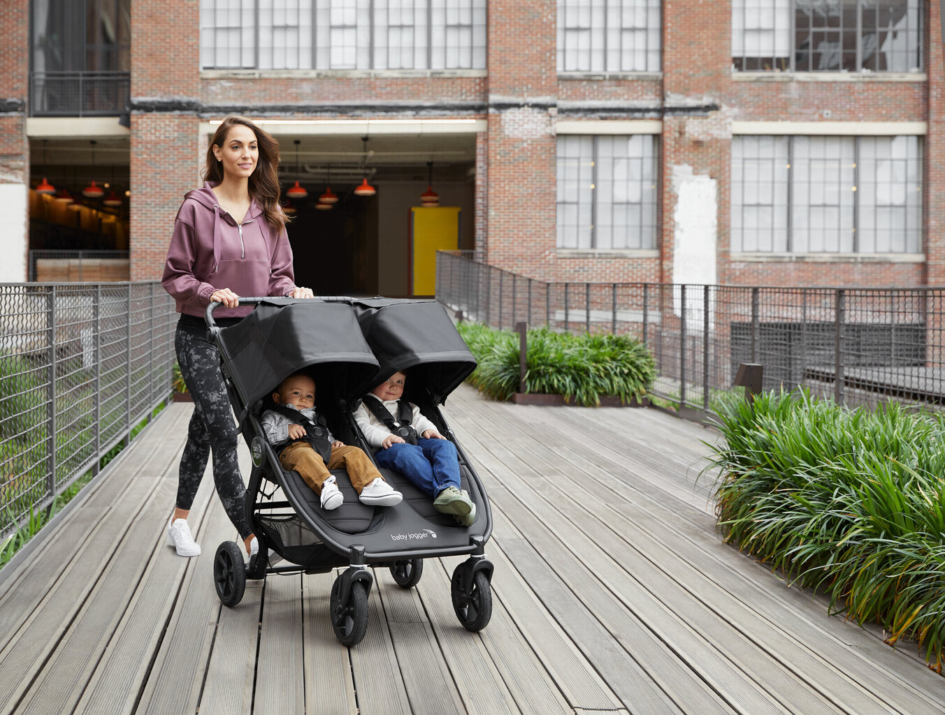 Kaksoisrattaat Baby Jogger Citi Mini GT2, Slate hinta ja tiedot | Vaunut ja rattaat | hobbyhall.fi