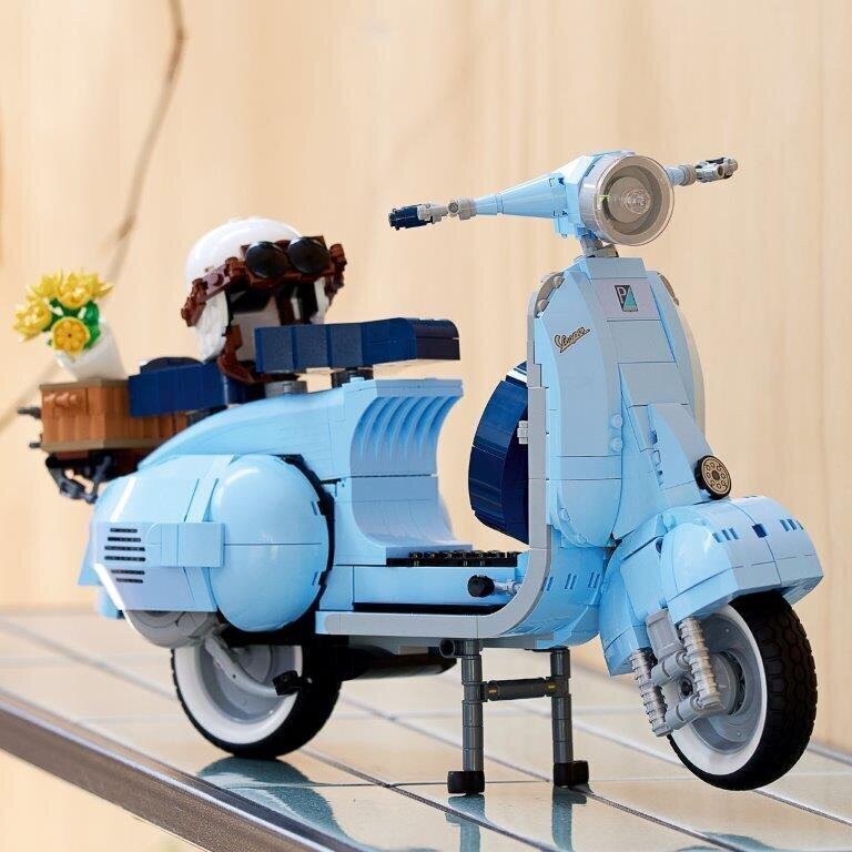 10298 LEGO® Icons Vespa 125, hinta ja tiedot | LEGOT ja rakennuslelut | hobbyhall.fi