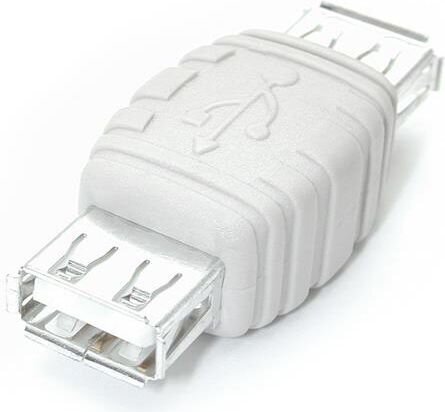 Sovitin StarTech USB-USB. hinta ja tiedot | Adapterit | hobbyhall.fi