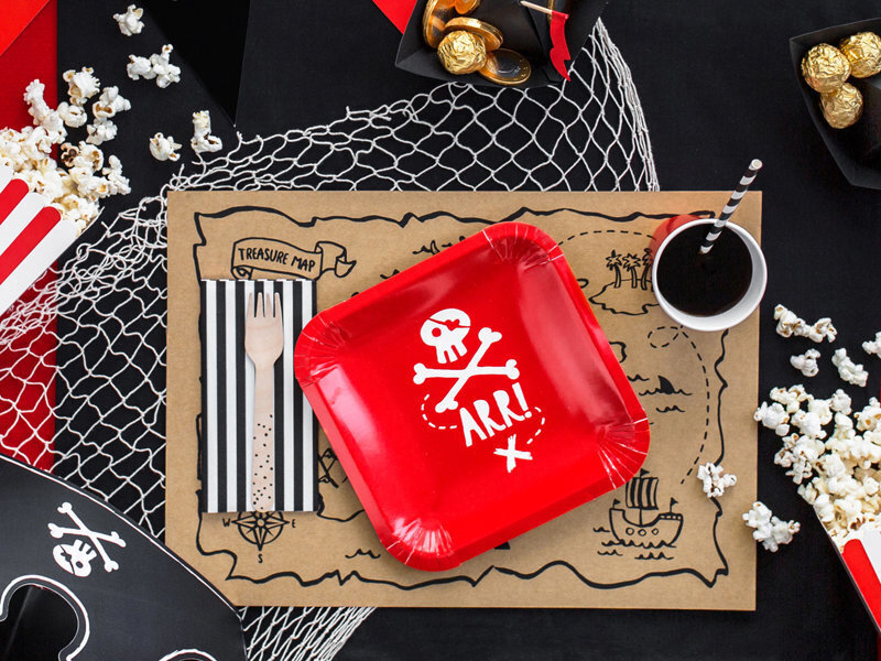 Kertakäyttöiset pahvilautaset Pirates Party, punainen, 20x20 cm, 1 laatikko / 25 kpl (1 pakkaus / 6 kpl) hinta ja tiedot | Tarjoiluastiat ja aterimet juhliin | hobbyhall.fi