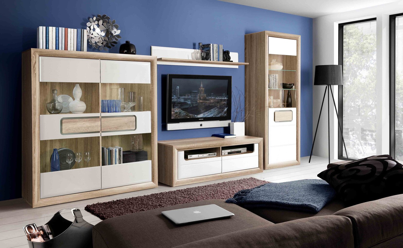 TV-pöytä Forte Tiziano TZT12, ruskea hinta ja tiedot | TV-tasot | hobbyhall.fi