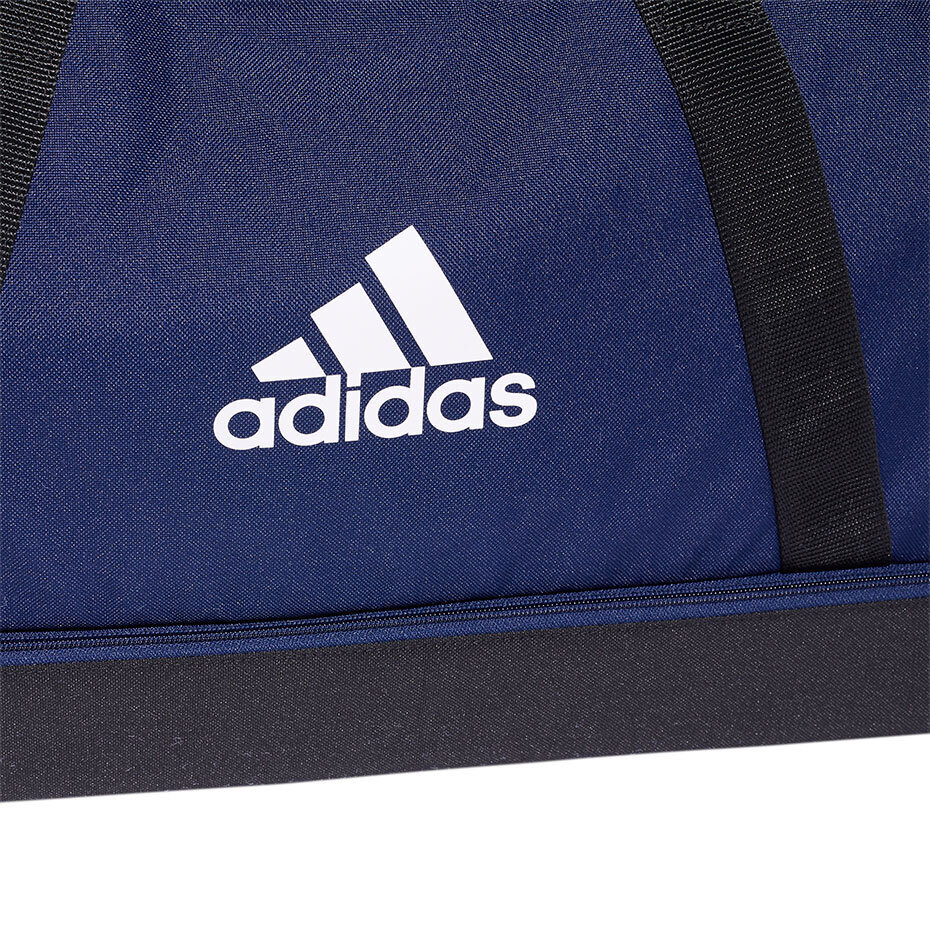 Adidas Tiro Duffel Bag L tummansininen hinta ja tiedot | Urheilukassit ja reput | hobbyhall.fi