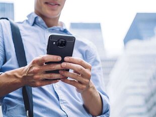 Spigen Xiaomi Mi 10T Lite - puhelimelle oleva suojakotelo. hinta ja tiedot | Puhelimen kuoret ja kotelot | hobbyhall.fi