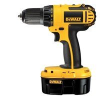 Akkuruuvinväännin DeWalt DC721KB, 18,0 V, akkukäyttöinen hinta ja tiedot | Akkuporakoneet ja ruuvinvääntimet | hobbyhall.fi