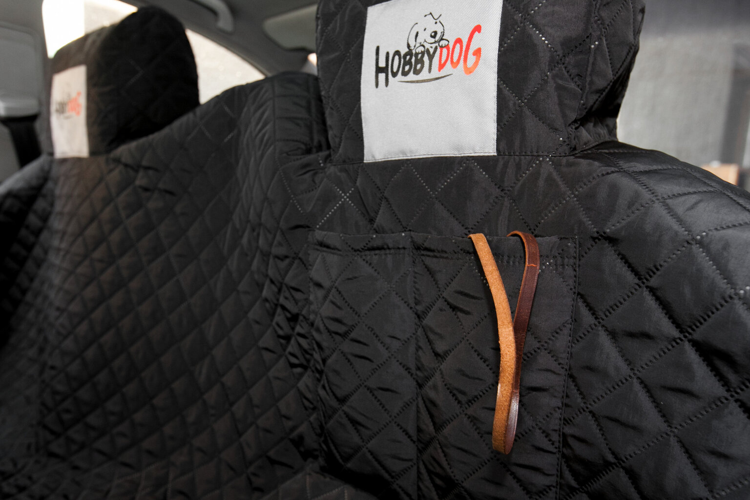 Hobbydog auton istuimen päällinen sivuilla ja tarrakiinnitys, musta, 220x140 cm hinta ja tiedot | Koiran matkatarvikkeet | hobbyhall.fi